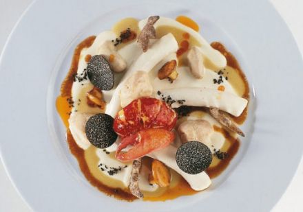 Half-dried Pasta in Cream and Truffle Sauce, with Sweetbreads, Cockscombs and Cock's Kidneys