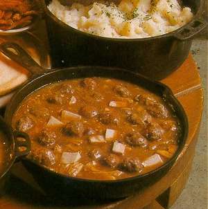 Quebec Meatball Stew