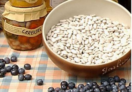 Garbure with White Beans