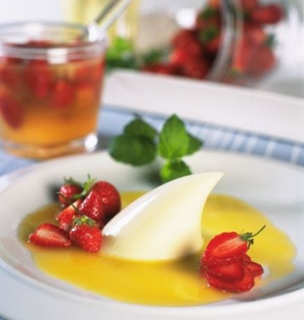 Pannacotta with Canadian Brie and yogurt, Strawberry Soup with Passion Fruit Juice 