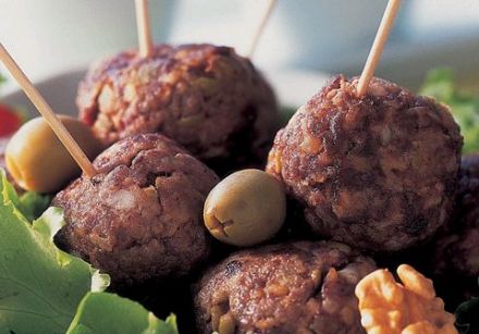 Meatballs with Olives and Walnuts