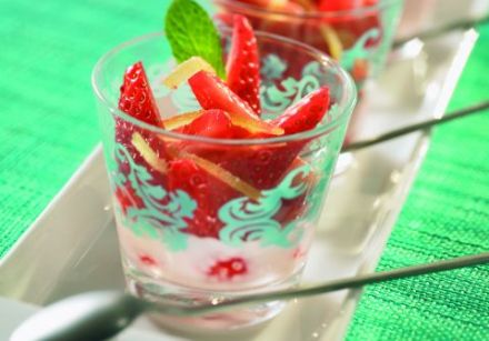Strawberries with Coconut Cream