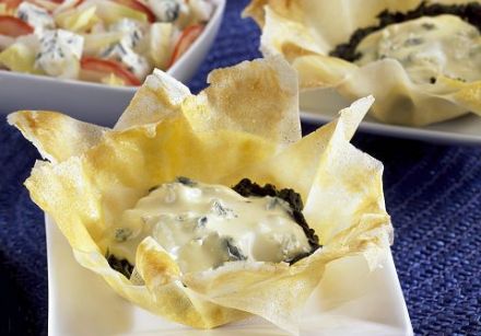 Crispy Blue Cheese and Spinach Tartlets, a recipe from Gourmetpedia