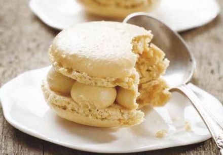 Speculoos Creams with Almond Meringues