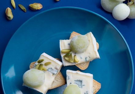 Cambozola with Frosted Grapes