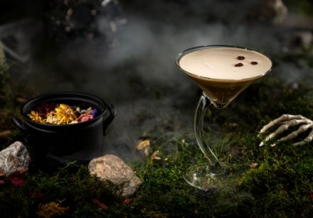 Halloween - The Ghost, an espresso martini recipe to raise the dead