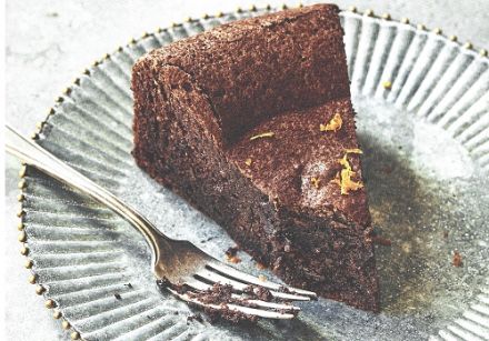 Flourless Molten Chocolate Cake