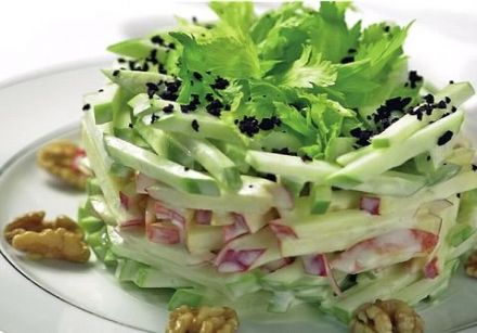 Waldorf Salad (Apple. Stilton, Endive and Walnuts)