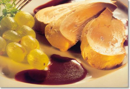 Hot Duck Foie Gras with Grapes